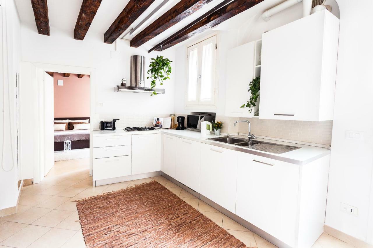 Ferienwohnung Ca Biennale, Scoprire La Venezia Nascosta! Exterior foto